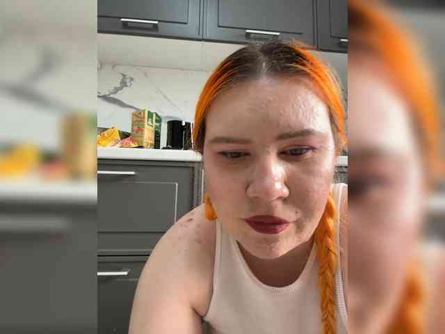 Luna_Lu webcam