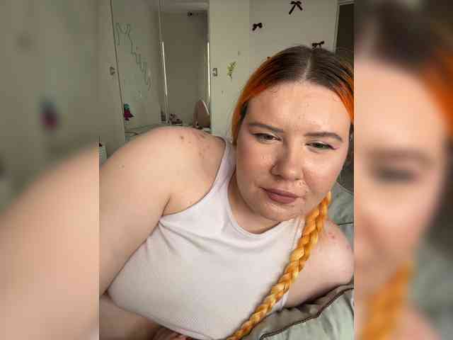 LunaLu13 Live Webcam on BongaCams