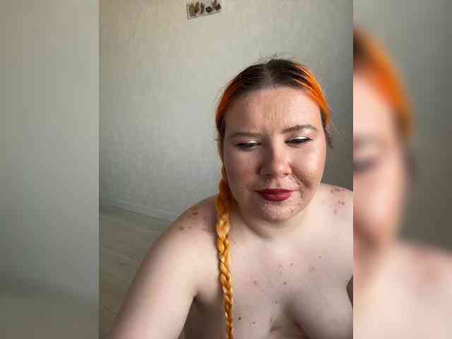 Luna_Lu webcam