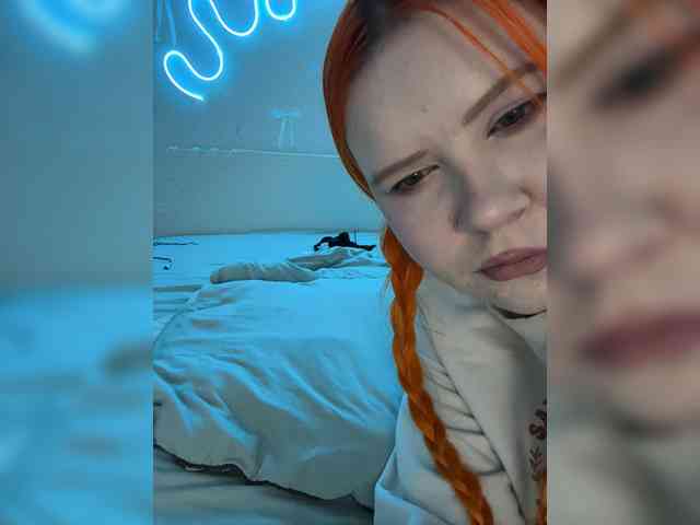 Luna_Lu webcam