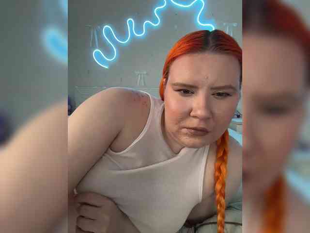 Luna_Lu webcam