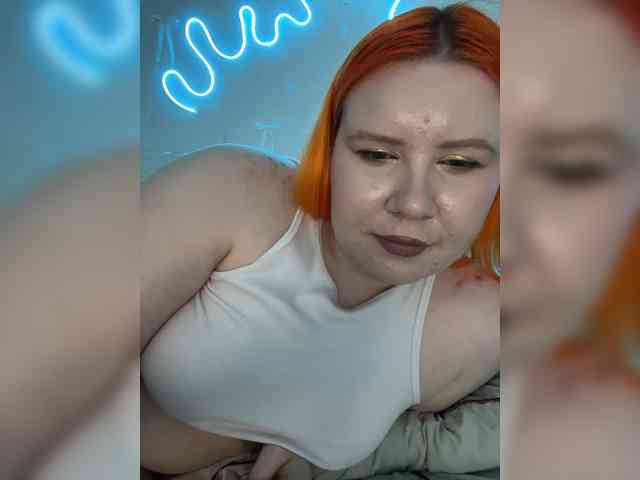 Luna_Lu webcam