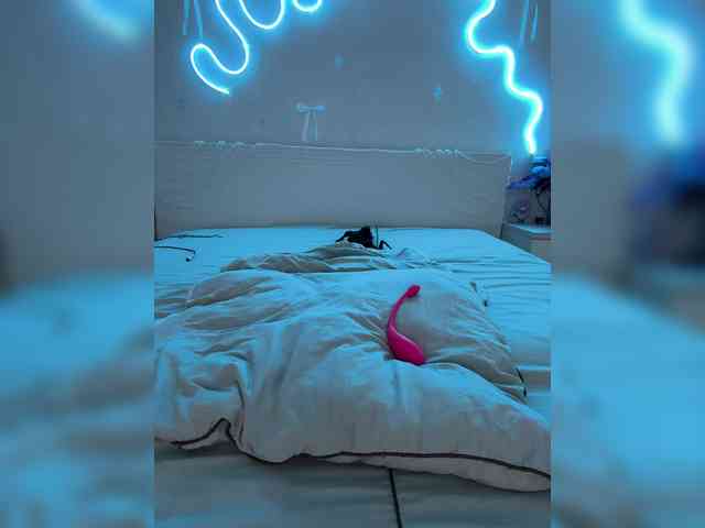Luna_Lu webcam
