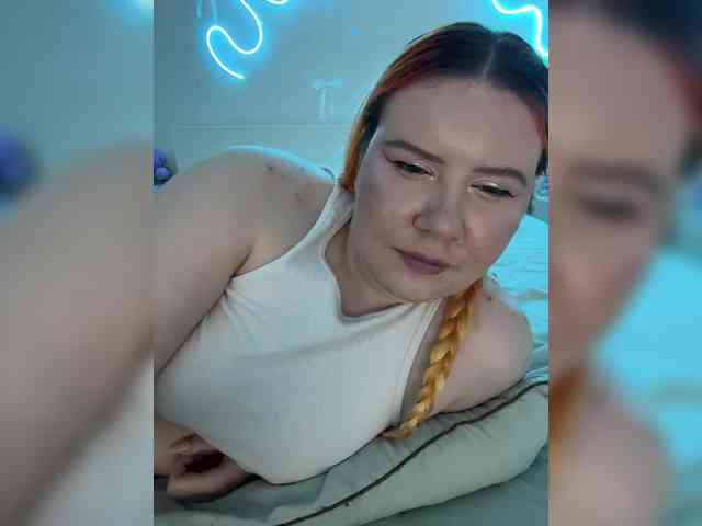 Luna_Lu webcam