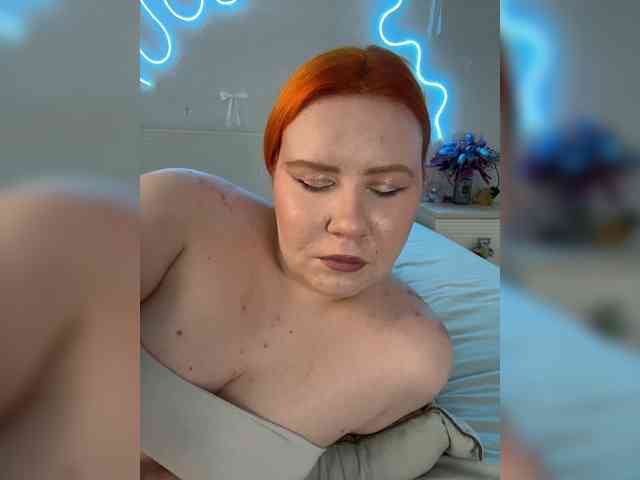 Luna_Lu webcam