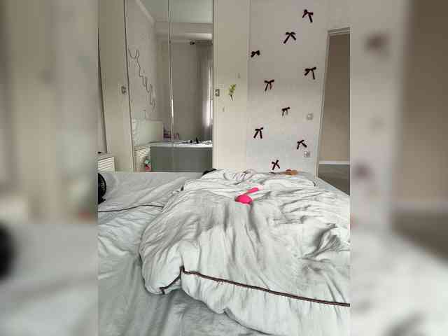 Luna_Lu webcam