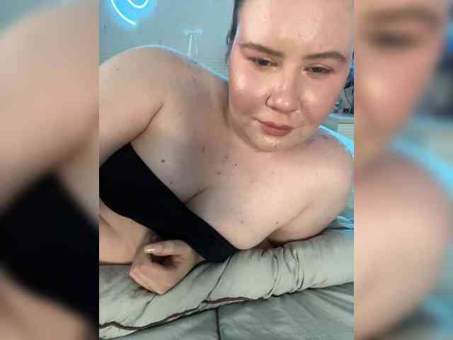 Luna_Lu webcam