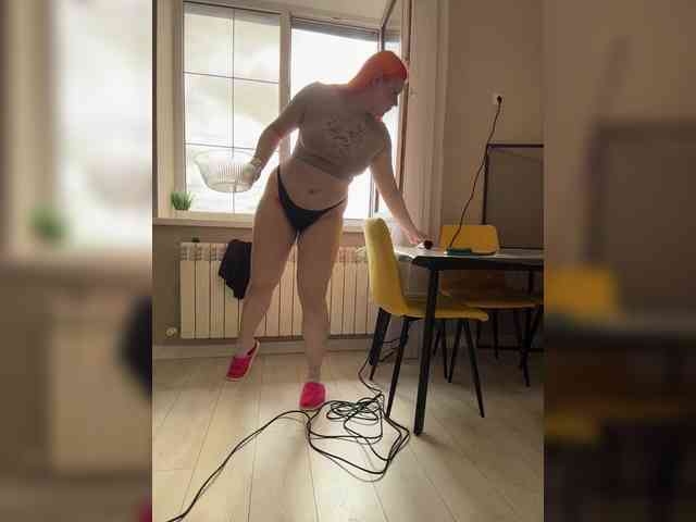Dieses Model ist jetzt live. LunaLu13
