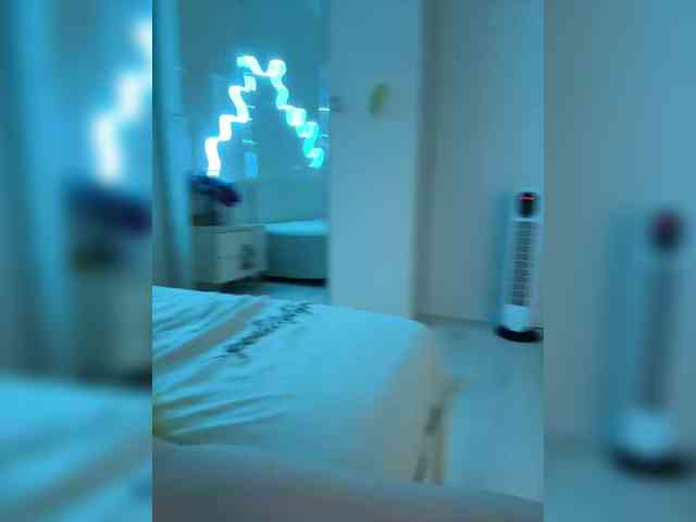Luna_Lu webcam