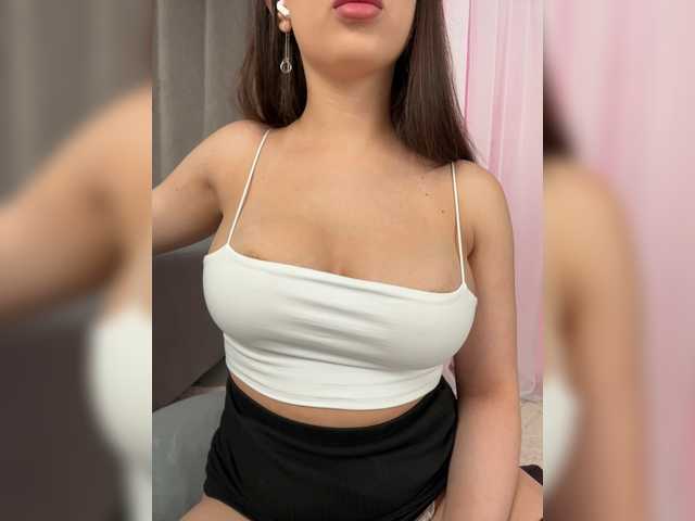 pelageyaa-a live webcam show