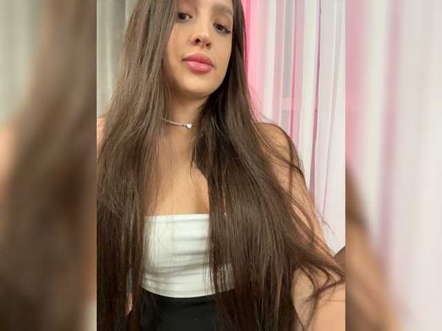dee_zee live cam
