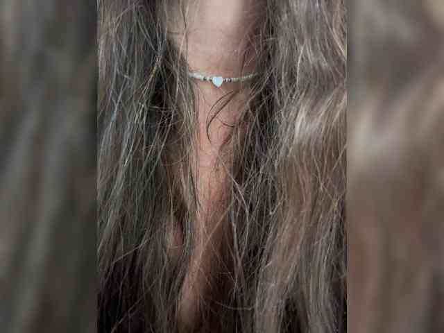 pelageyaa-a Live Webcam on BongaCams