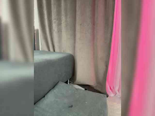 dee_zee webcam