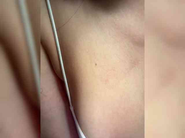dee_zee webcam