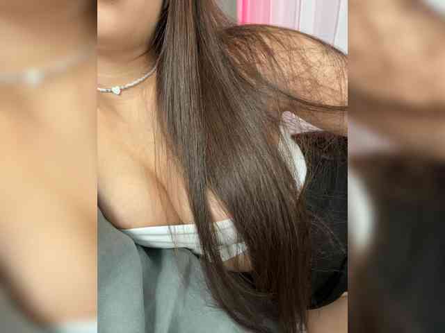 Модель: dee_zee
