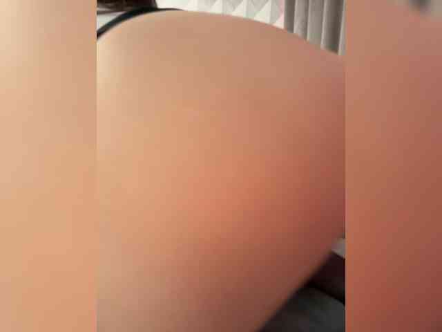 dee_zee webcam