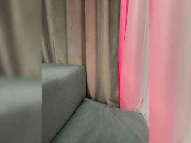 dee_zee's live room