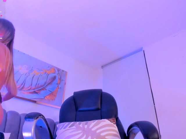 ZoePresley1