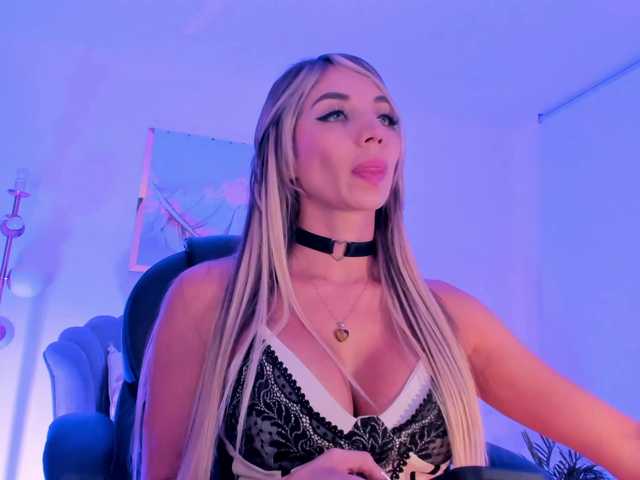 ZoePresley1