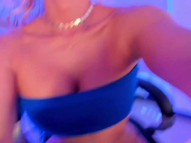 ZoePresley1