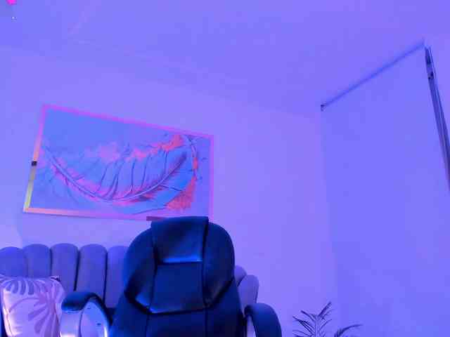 ZoePresley1 webcam