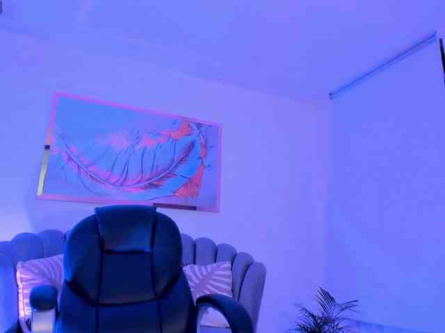 ZoePresley1 webcam