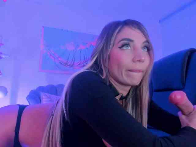 ZoePresley1 webcam