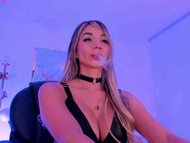 ZoePresley1 webcam