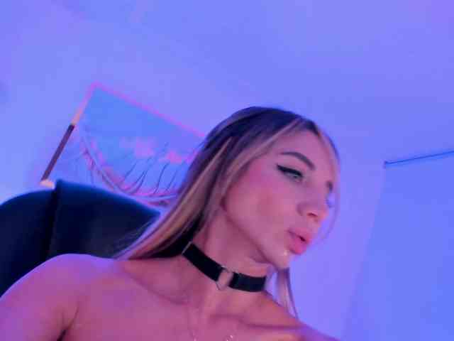 ZoePresley1 webcam