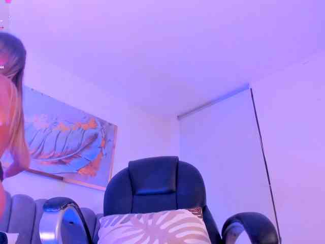 ZoePresley1