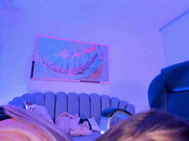 ZoePresley1 webcam