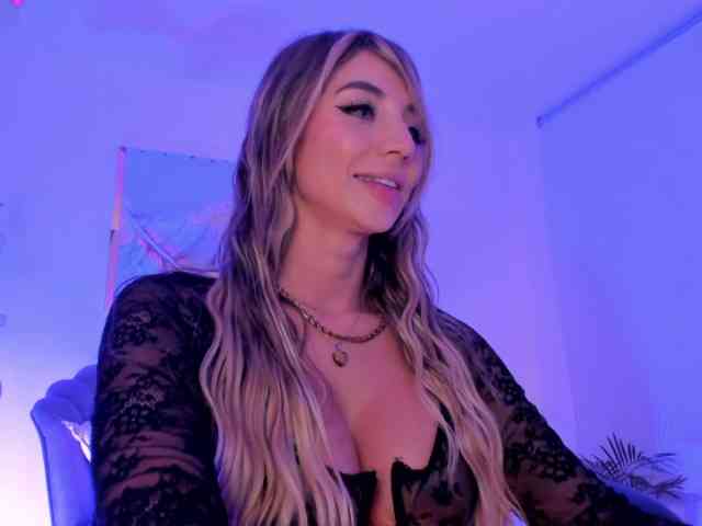 ZoePresley1 Live Webcam on BongaCams