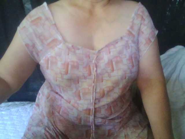 HotSqrt4u live cam on BongaCams