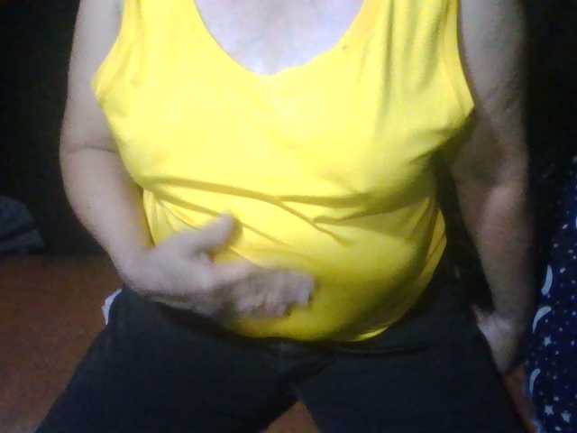 HotSqrt4u live webcam show