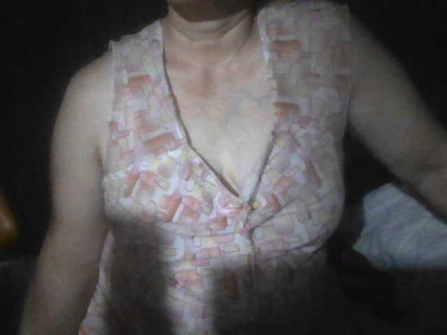 HotSqrt4u live cam on BongaCams