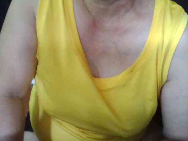 HotSqrt4u webcam