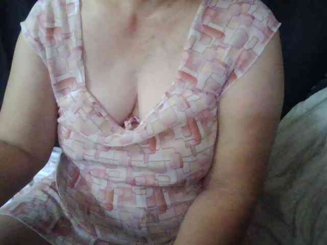 HotSqrt4u webcam