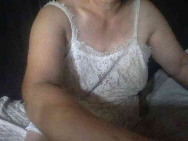 HotSqrt4u webcam