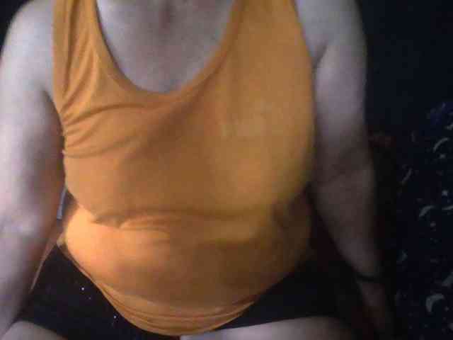 HotSqrt4u webcam