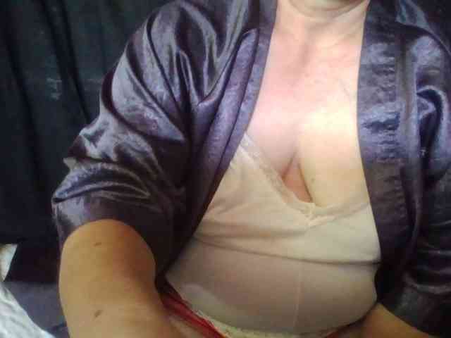 HotSqrt4u webcam