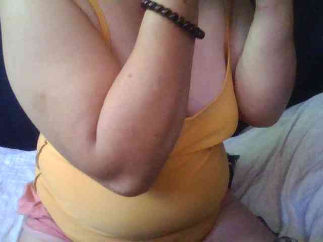 HotSqrt4u webcam