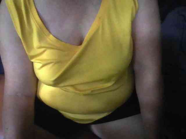 HotSqrt4u webcam