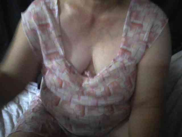 HotSqrt4u webcam
