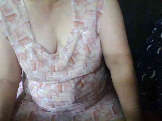 HotSqrt4u webcam