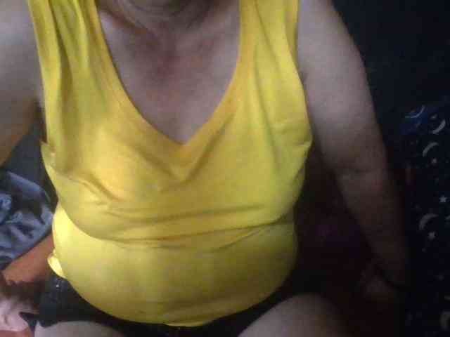 HotSqrt4u webcam