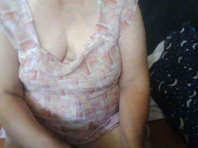 HotSqrt4u webcam