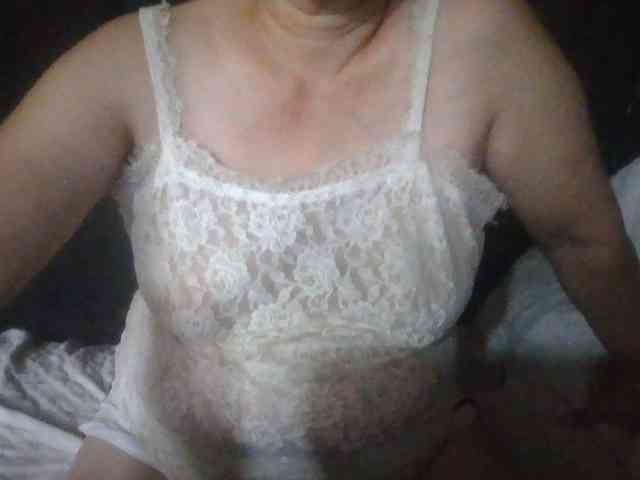 HotSqrt4u webcam