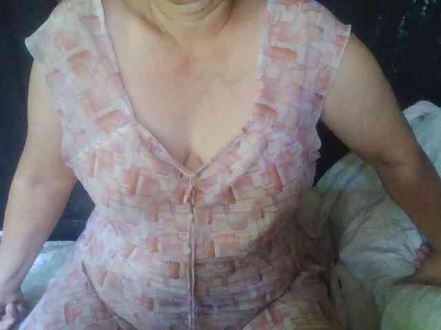 HotSqrt4u webcam