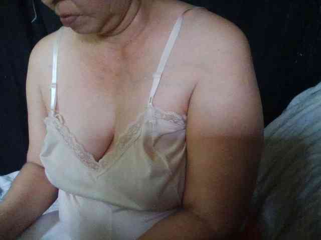 HotSqrt4u webcam