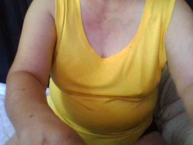 HotSqrt4u webcam